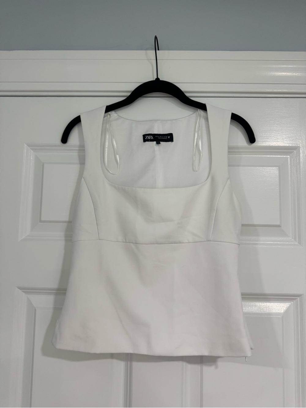 ZARA White Square Neck Sleeveless Tank